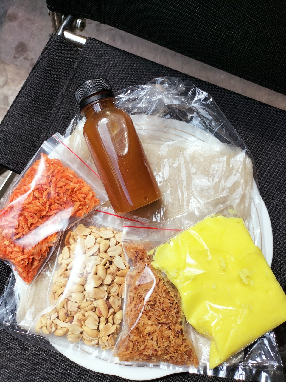 COMBO BÁNH TRÁNG PHƠI SƯƠNG 5 VỊ ( BƠ + ĐẬU PHỘNG + HÀNH PHI +TÉP + SỐT ME )