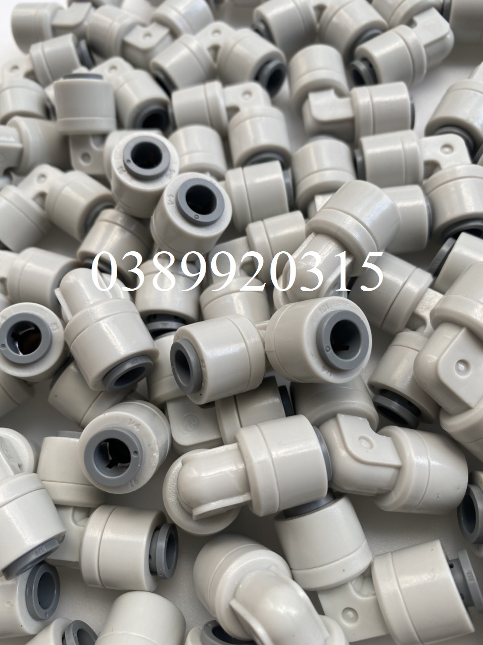 HÀNG LOẠI 1 Cút góc 6 (Cút nối nhanh lõi lọc nước) Kangaroo