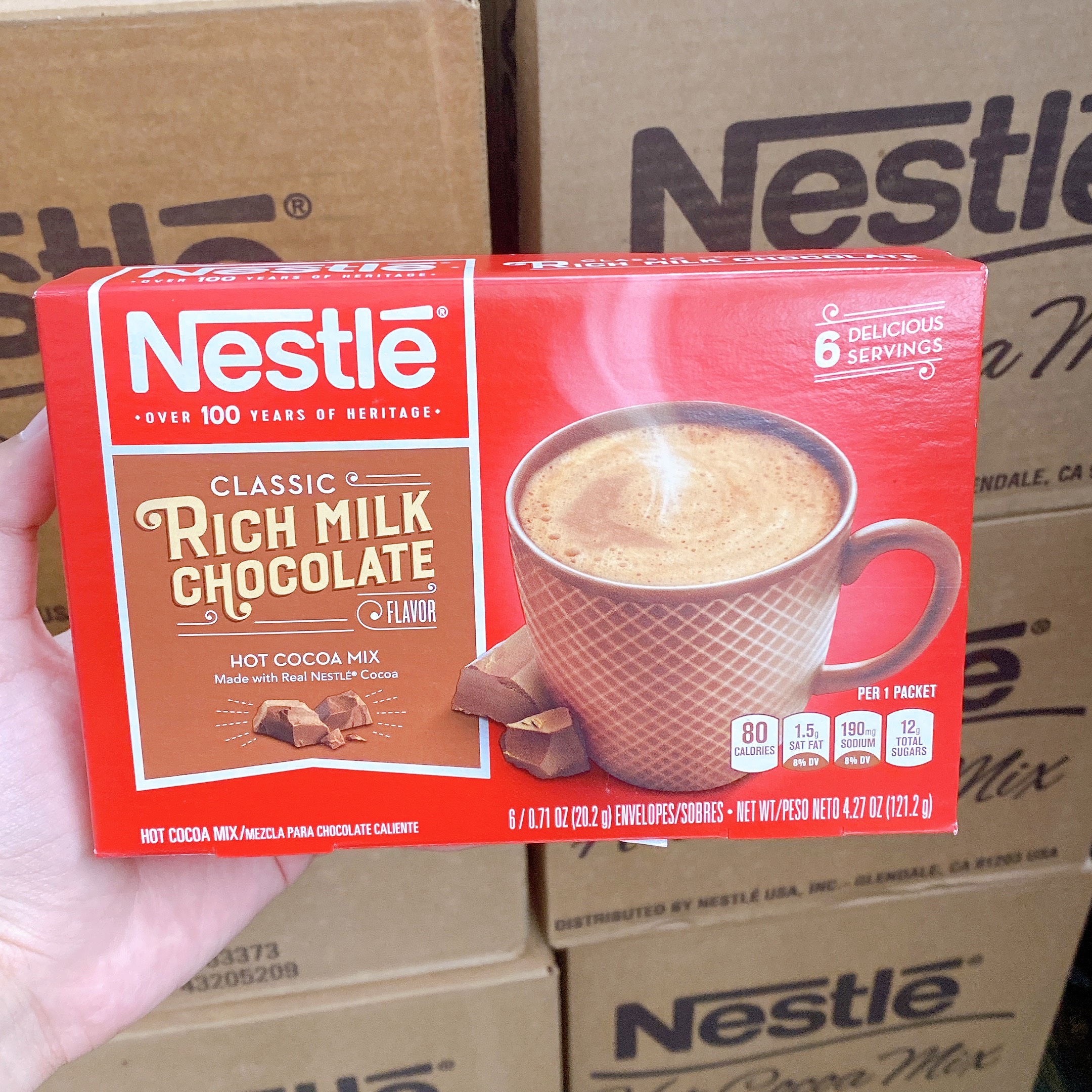 Bột Nestle Rich Milk Chocolate được chế biến từ những hạt ca cao thơm ngon béo ngậy