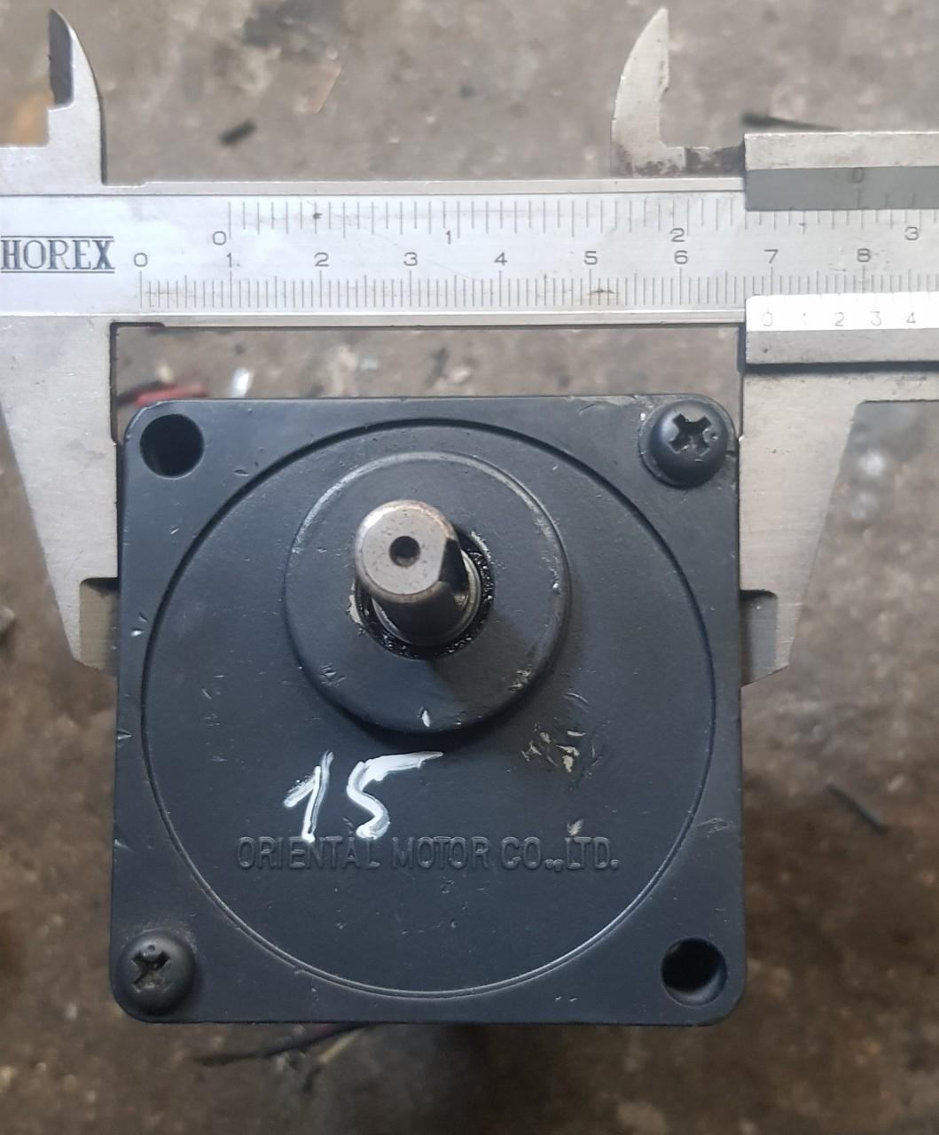 Motor giảm tốc 15w điện áp 220v