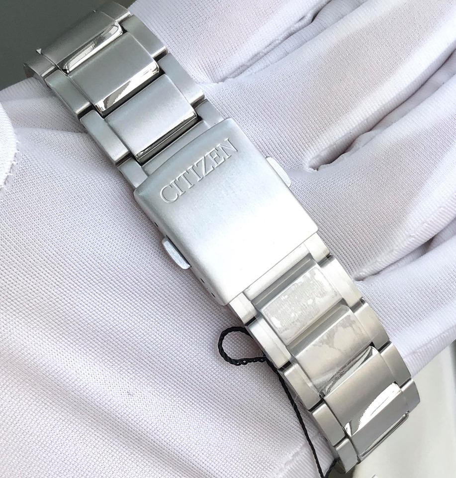 Đồng hồ Citizen Titanium NJ0090-81A