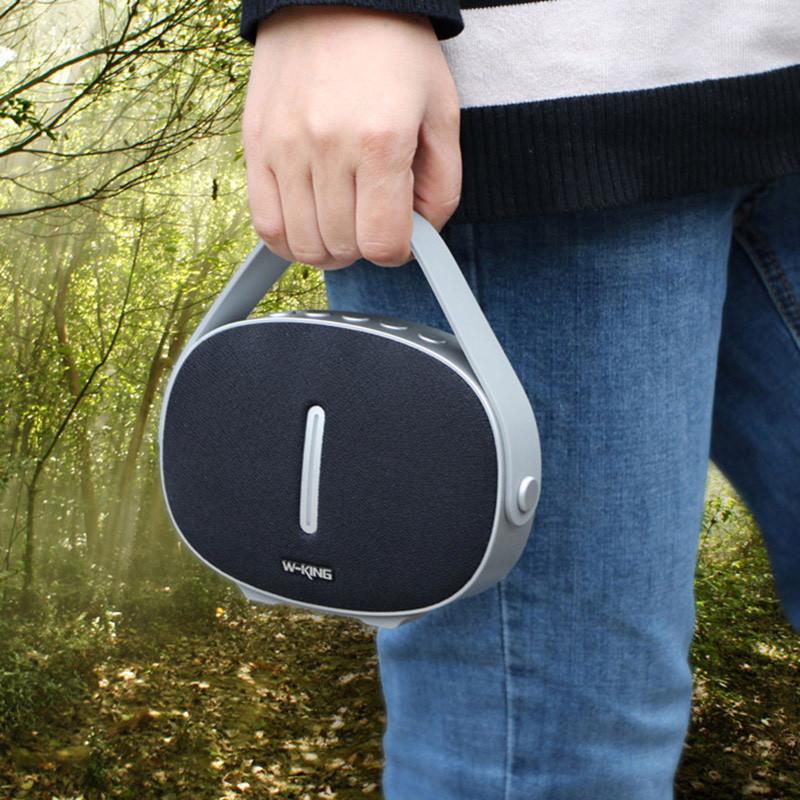 Loa bluetooth W-King T6