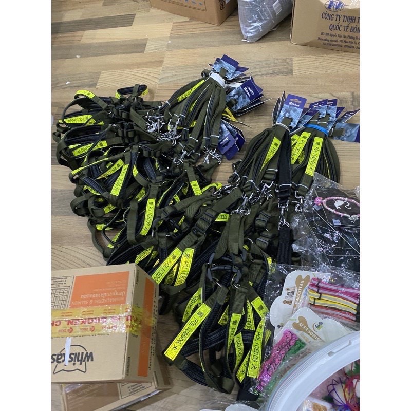 Dây dắt chó Police dù ( yếm + dây dắt) hàng new