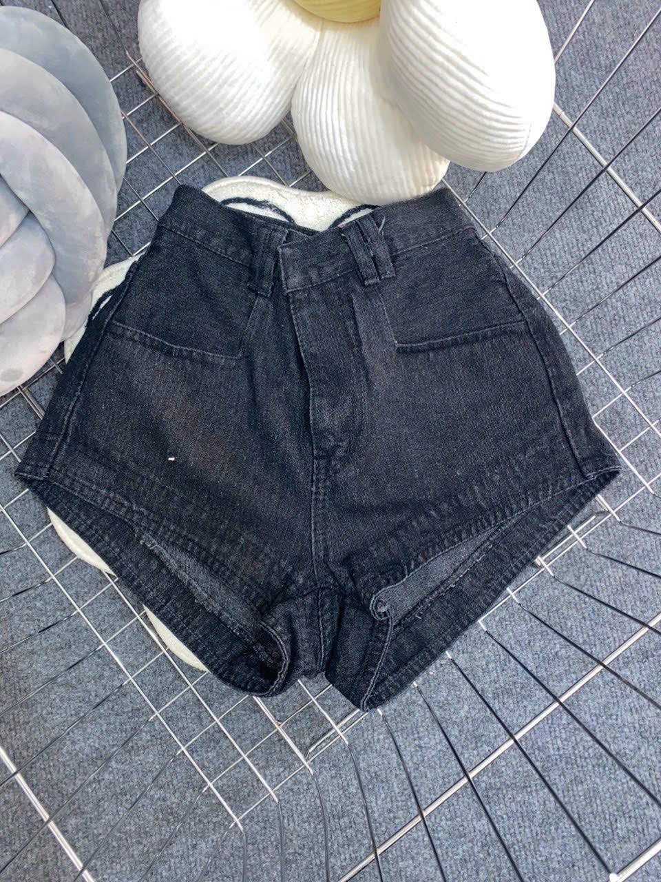 Quần short nữ jean lưng cao basic lai kiểu