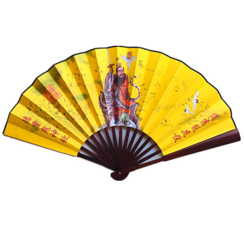 Quạt lụa Trương Thiên Sư bằng vải lụa tặng kèm kệ gỗ