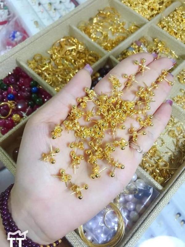 bông tai nụ bóng vàng tây có giấy đảm bảo