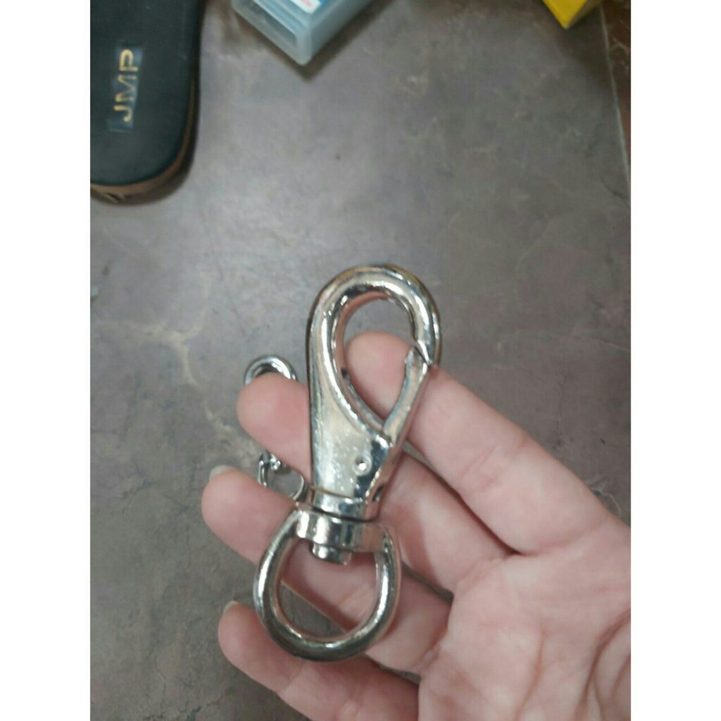 MÓC XOAY 360 ĐỘ INOX, MÓC BẬT