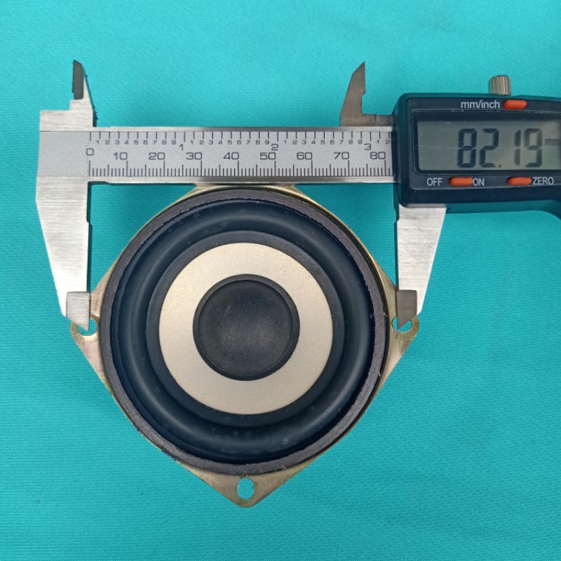 LOA VI TÍNH 8CM* 10CM* 135CM