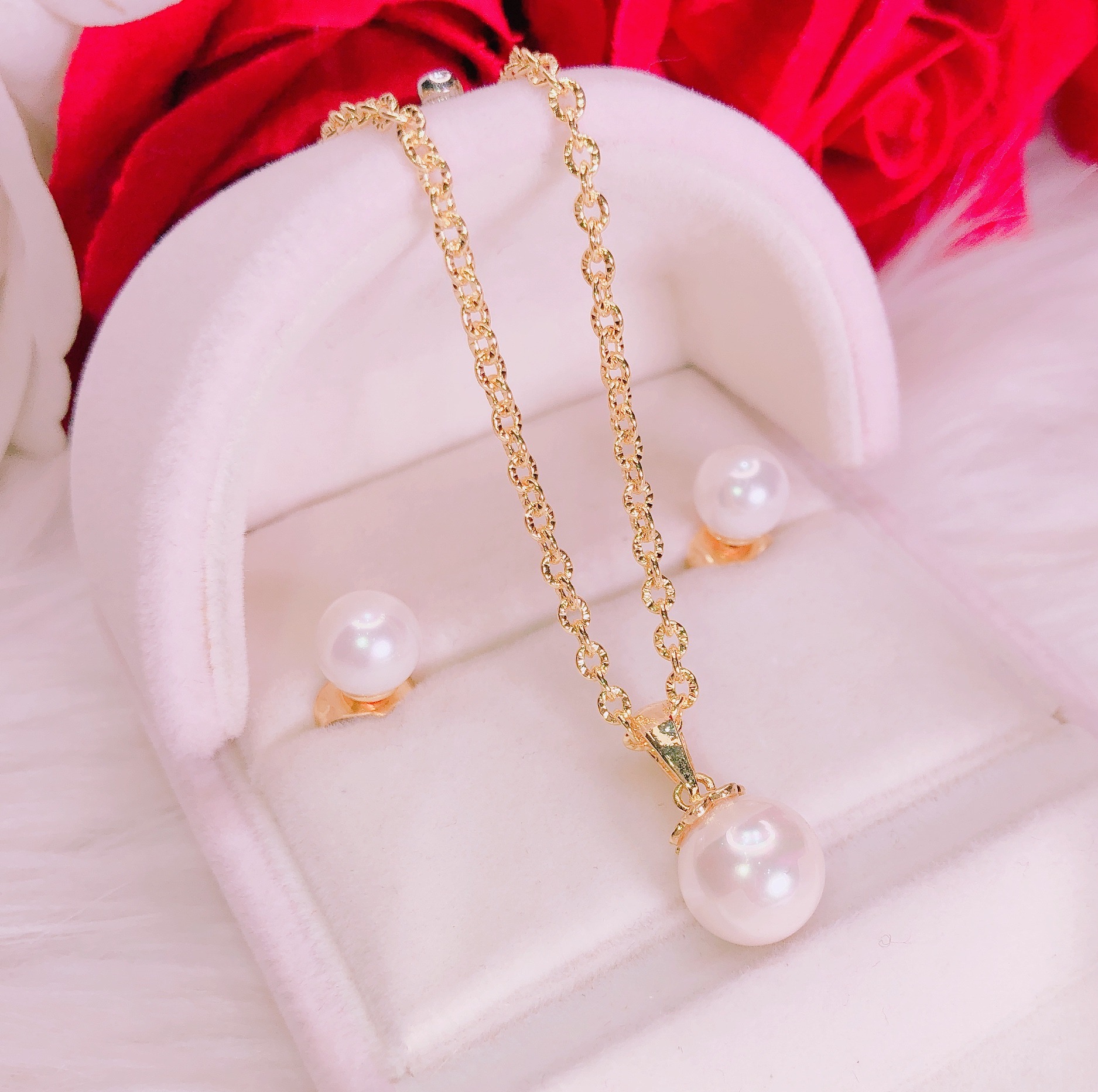 [HCM][RẺ VÔ ĐỊCH]Bộ trang sức vàng 18k bộ trang sức nữ đẹp bi tròn chạm khắc hoa văn tinh tế xinh đẹp mạ vàng cao cấp sáng lấp lánh lung linh thiết kế sang trọng xinh đẹp Trang sức Gami VB226111908 - dùng đi tiệc cực kì sang chảnh