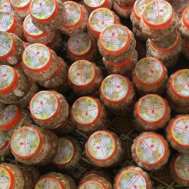 Combo 2 Hộp Chẳm Chéo Khô Ướt Điện Biên