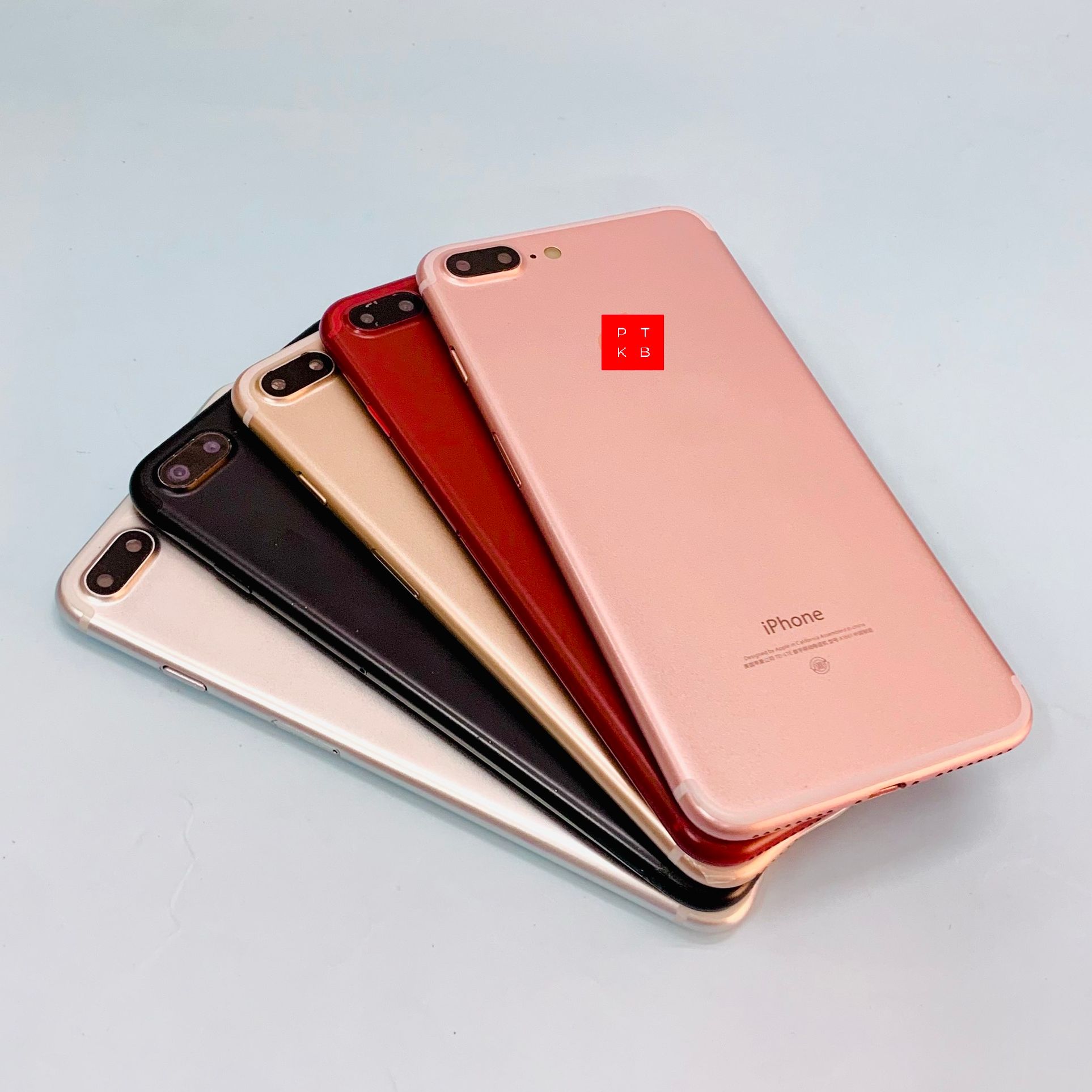 Mô hình trưng bày 7plus màu trắng, đỏ, đen, vàng, hồng