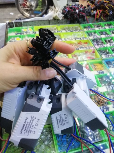 Chấn lưu  đèn 7w 3 màu