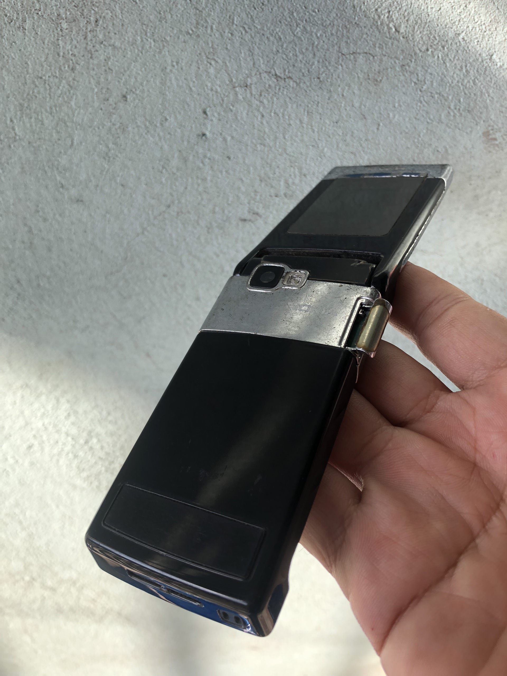 Nokia N76