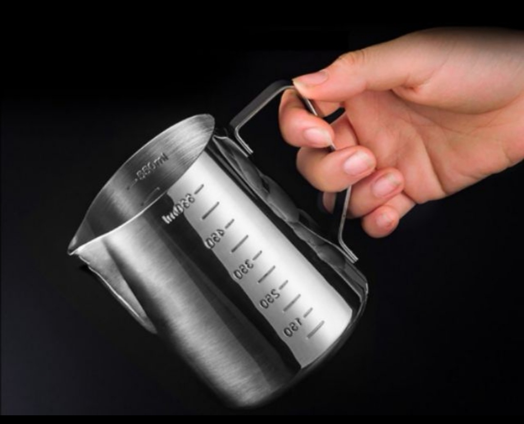 Ca Đánh Sữa INOX  Có Vạch Chia Inox