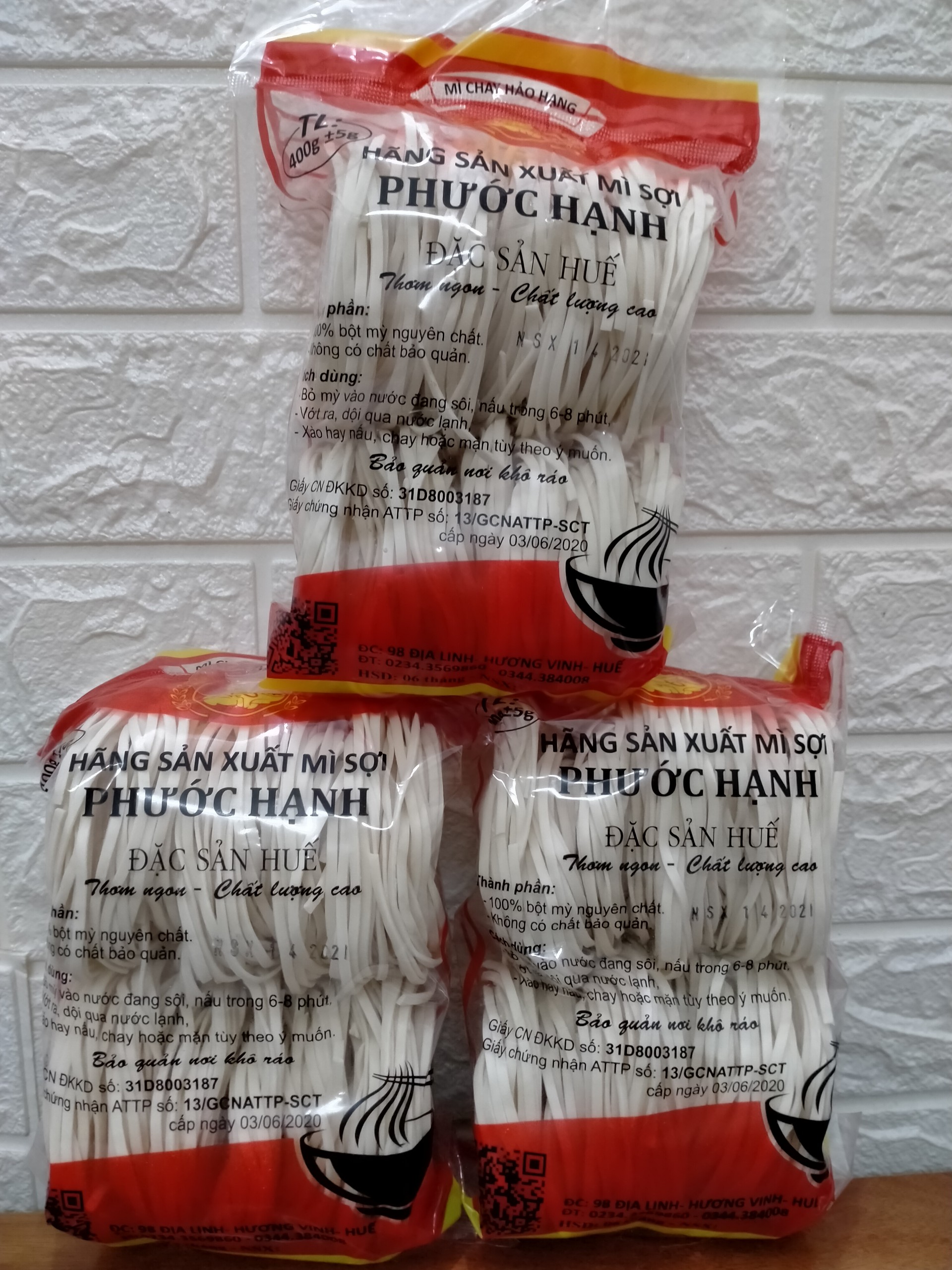 3 gói x 400g Mì vắt ( bánh canh khô ) Huế ( phước hạnh )