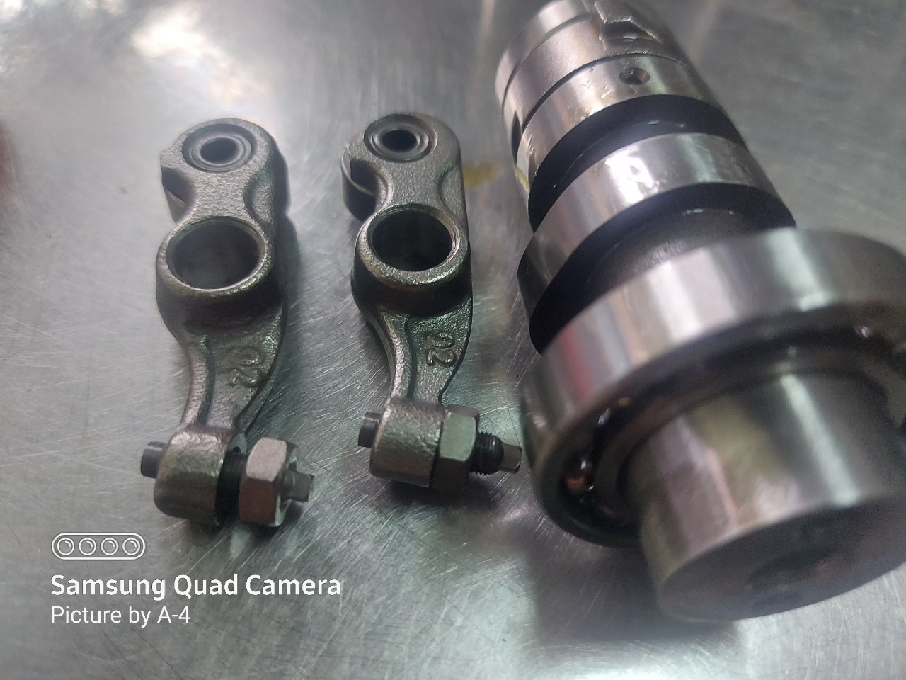 CAM CÒ FUTURE NEO 125 ( xăng cơ )