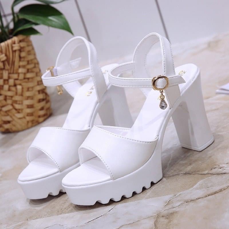 GIÀY SANDAL QUAI BẢN 9P CAO CẤP