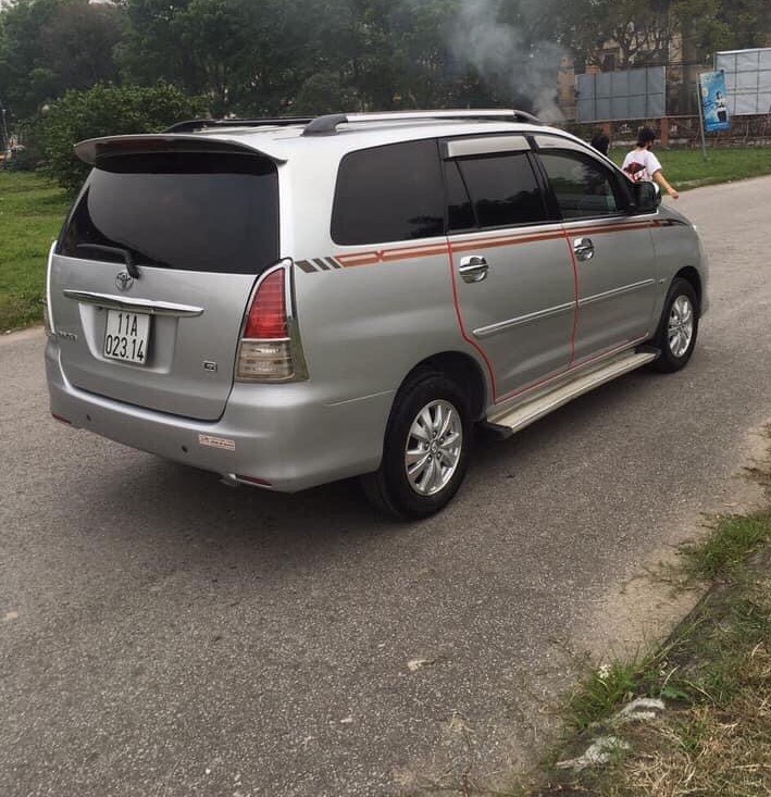 Giá nóc thể thao xe Innova dài 1m8 ( Chất liệu ABS và hợp kim nhôm tạo khung đỡ cực kỳ cứng chắc ) Tạo điểm nhấn đặc biệt CÁ TÍNH – MẠNH MẼ HƠN BAO GIỜ HẾT - Do choi xe hoi uy tin