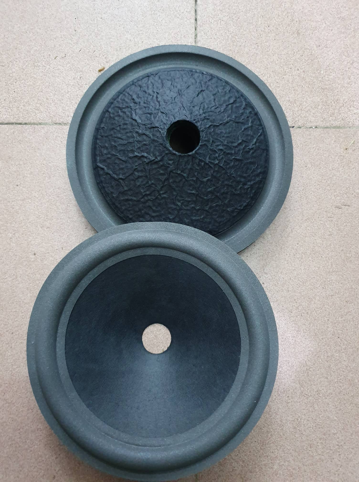 màng loa 20 bô đen đẹp