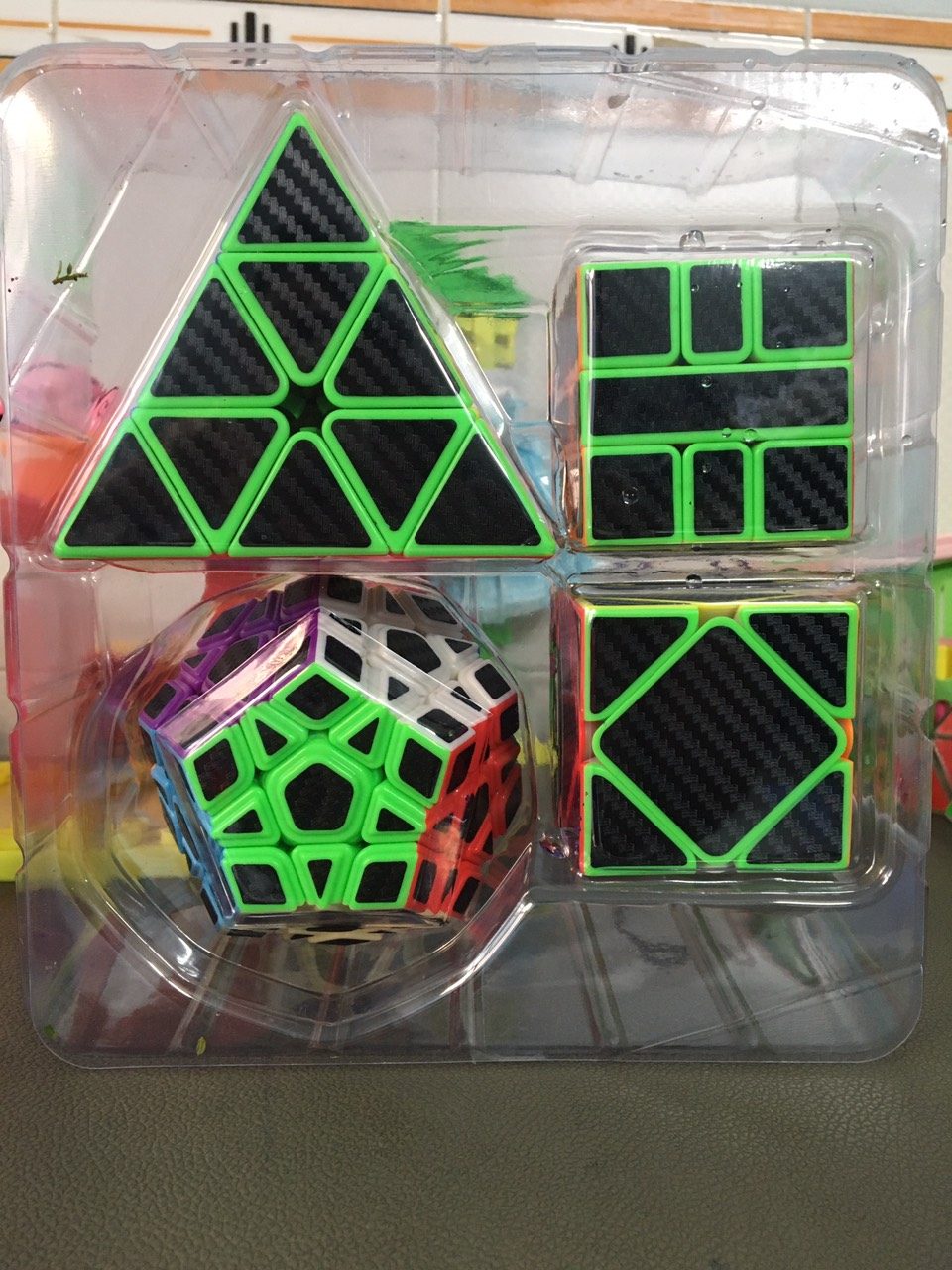 Combo 4 Rubik Moyu Carbon Biến Thể - 4 Rubik Biến Thể ( Tặng 4 chân đế Rubik ), Hàng Chính Hãng Chất Lượng Cao