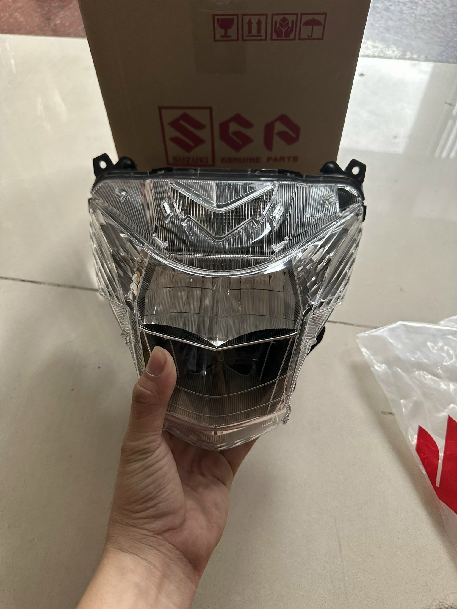 Pha đèn satria Chóa đèn satria fi