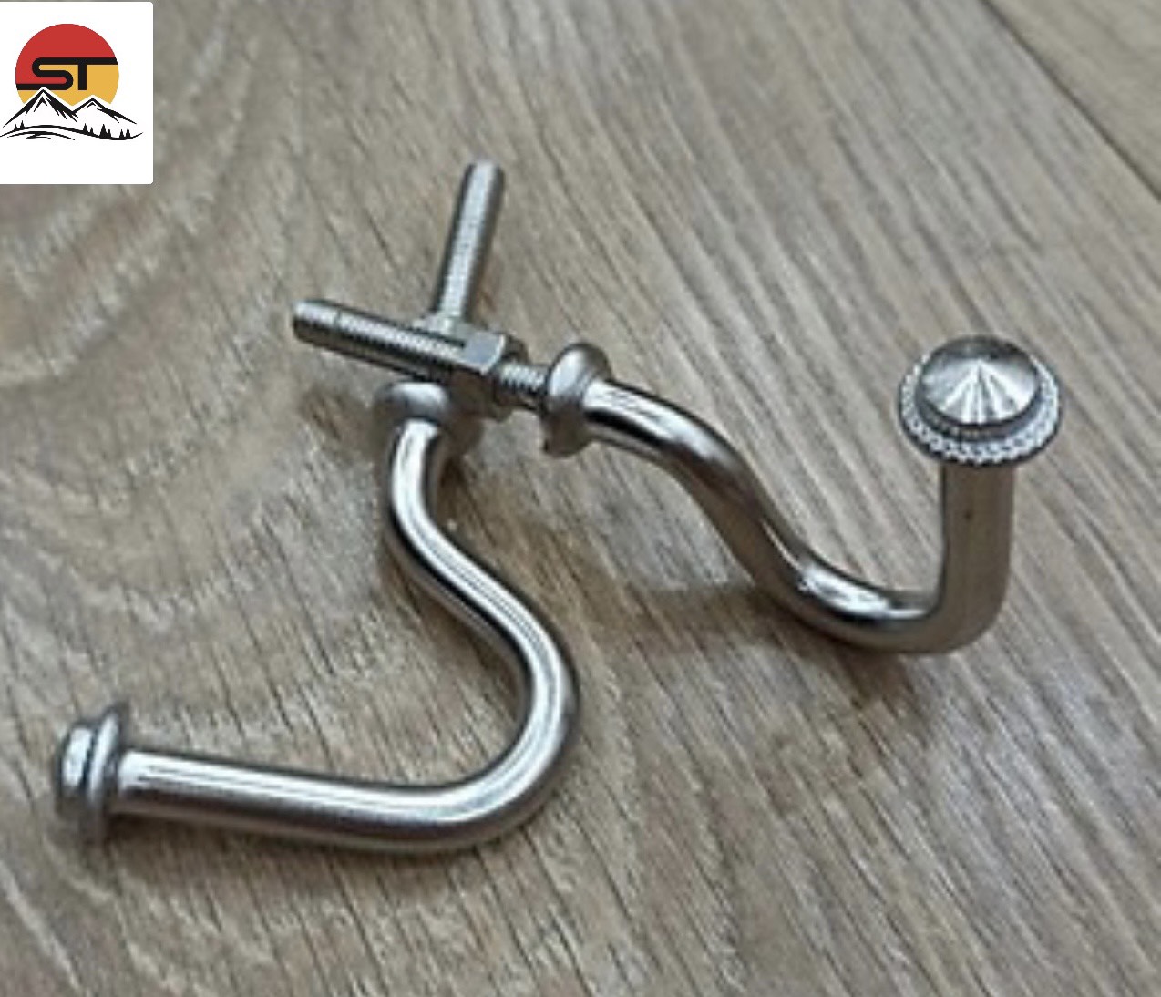Móc Treo Đồ Inox Thời Trang Cho Xe Máy (ST)
