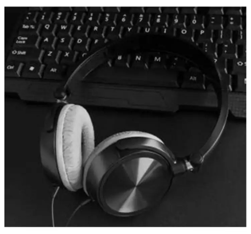 [HCM]Tai nghe chụp tai F10 đen ( có thể gấp gọn)