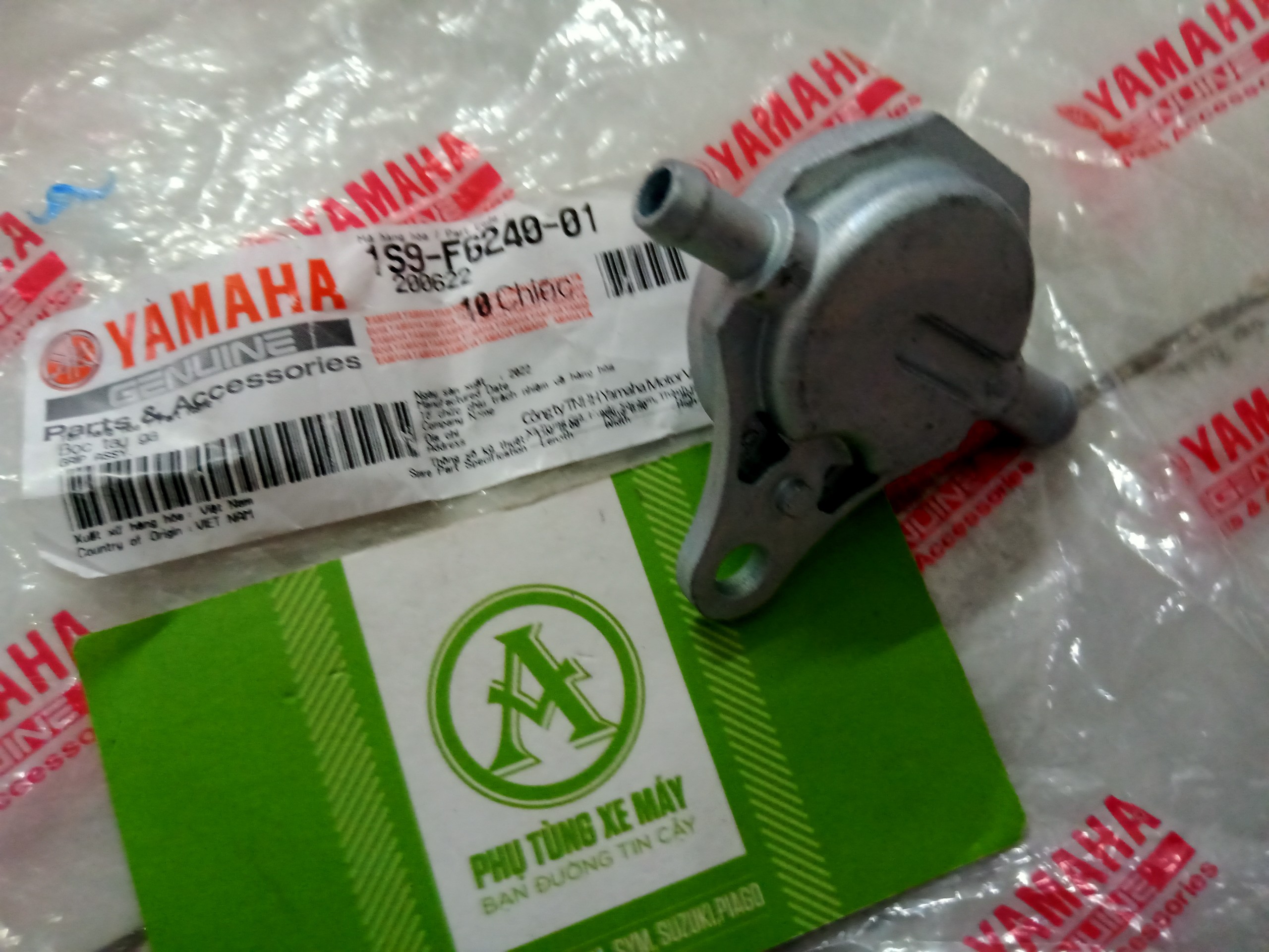 Khoá xăng tự động Yamaha Jupiter Sirius Taurus
