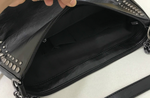 Túi Tote Da Mềm Viền Đinh 3M5