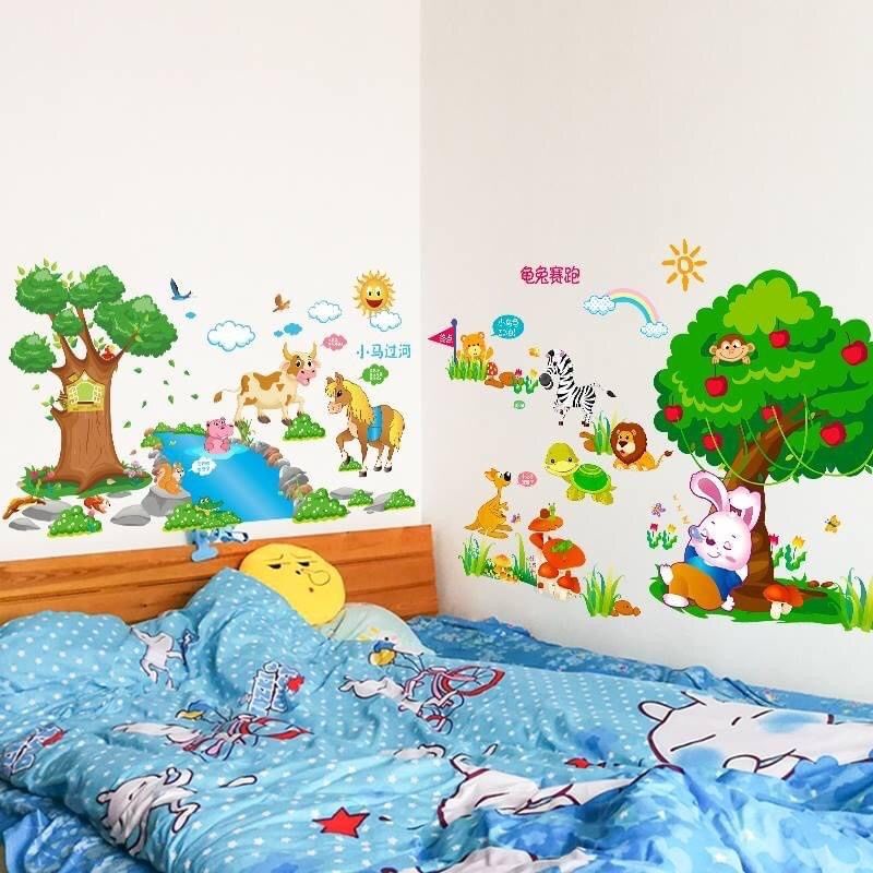 Decal dán tường thú qua sông và thỏ ngồi gốc cây