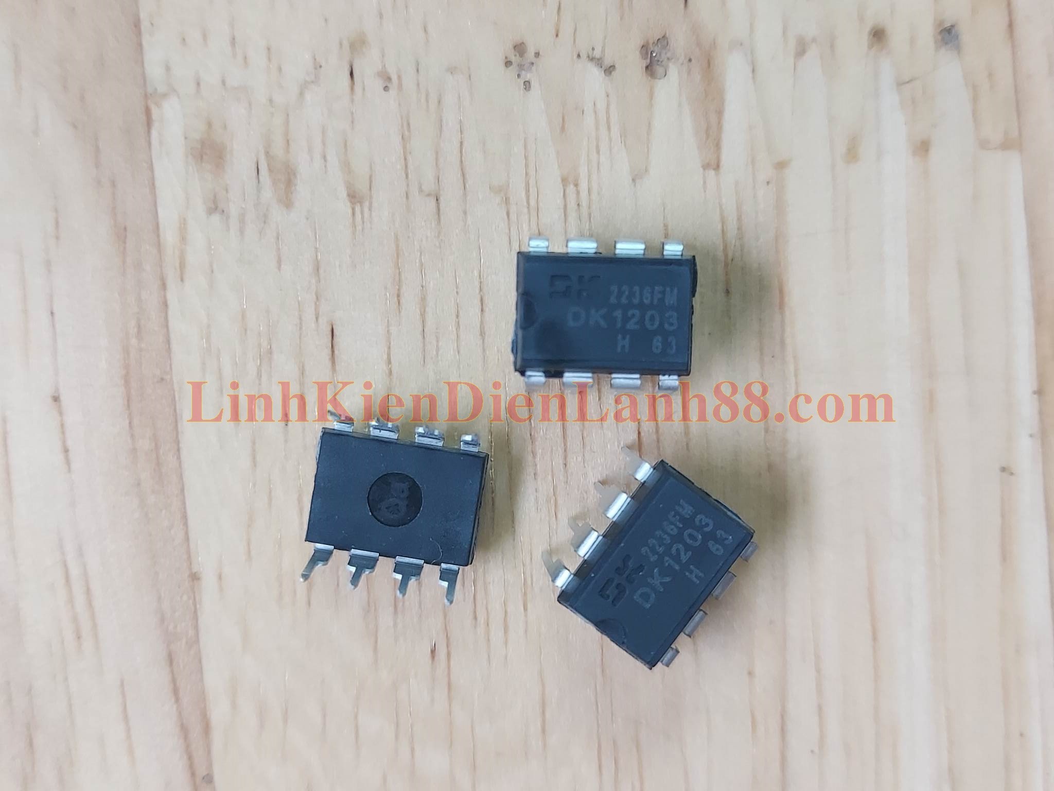 IC nguồn DK1203 DIP-8 chính hãng DKS 100%