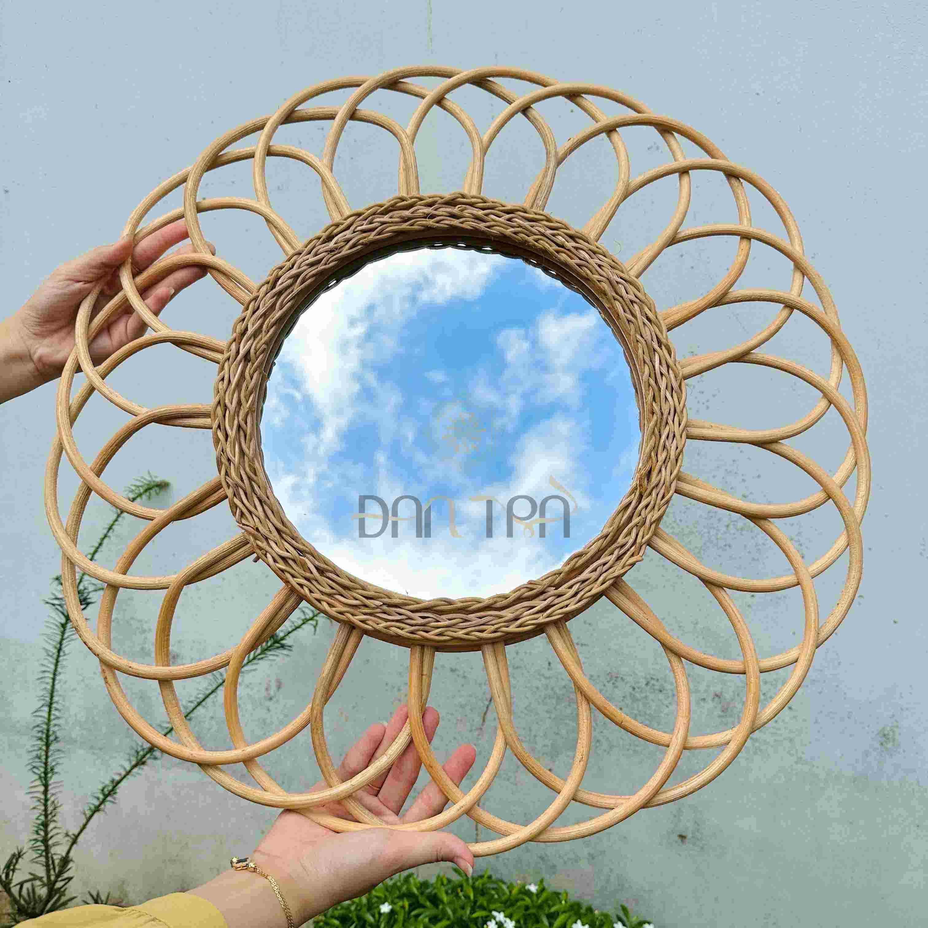 Gương Mây Cánh Hoa Đủ Mẫu ĐAN TRÀ - Decor Mây Tre Đan