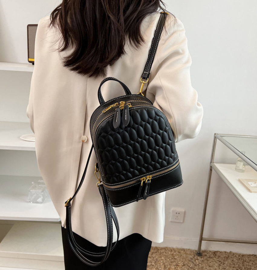 Balo da nữ balo nữ Thời Trang Cao Cấp Đi Chơi Mini Siêu Hot giá rẻ đẹp trần trám khóa ngang Xuongtuihieuthu68 102 - MixASale Balo Da Nữ Balo Nữ Thời Trang Cao Cấp Đi Chơi Mini Siêu Hot Giá Rẻ Đẹp Trần Trám Khóa Ngang Xuongtuihieuthu68 102 - Mixasale