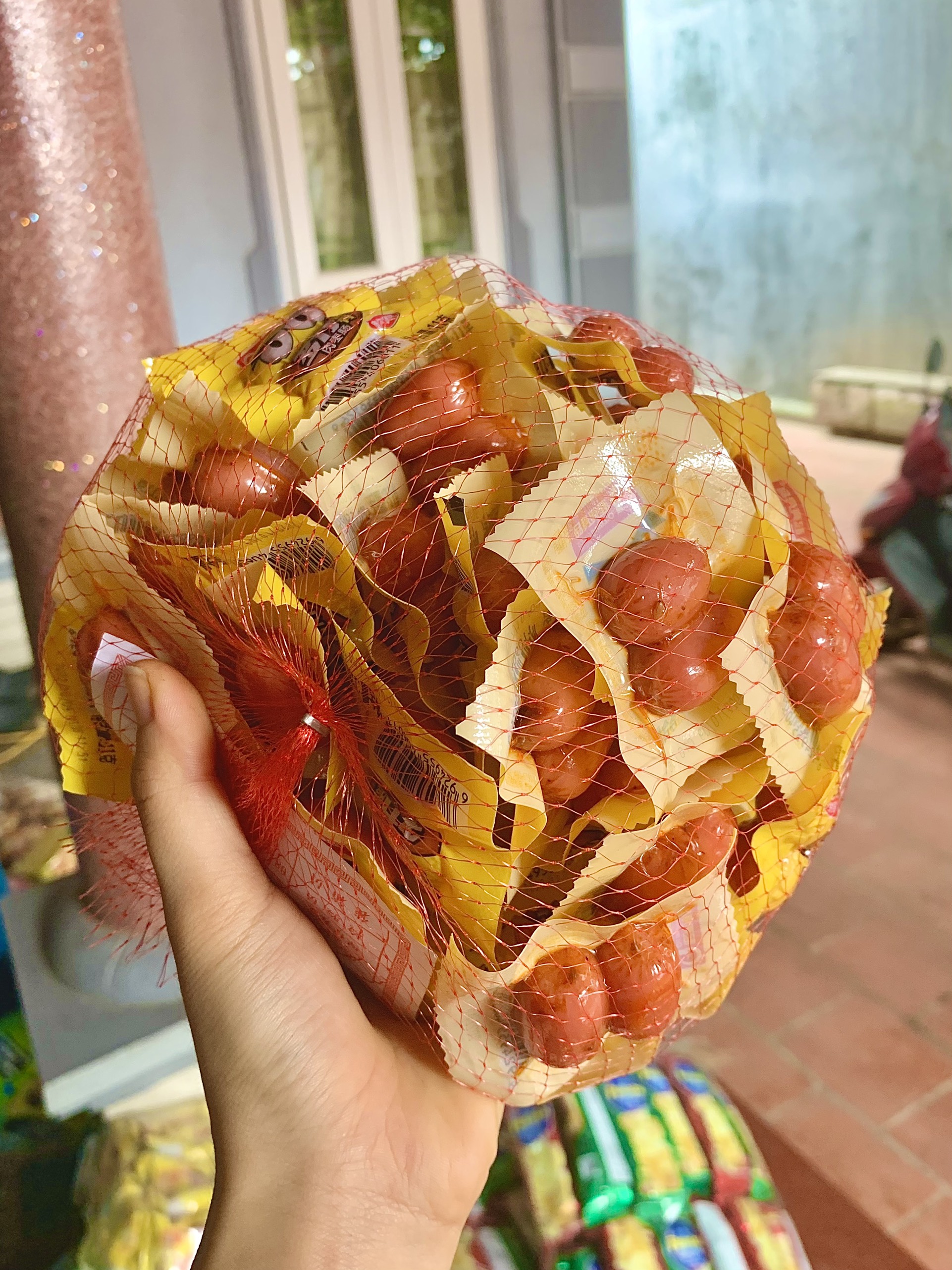 Xúc xích ăn liền đủ vị