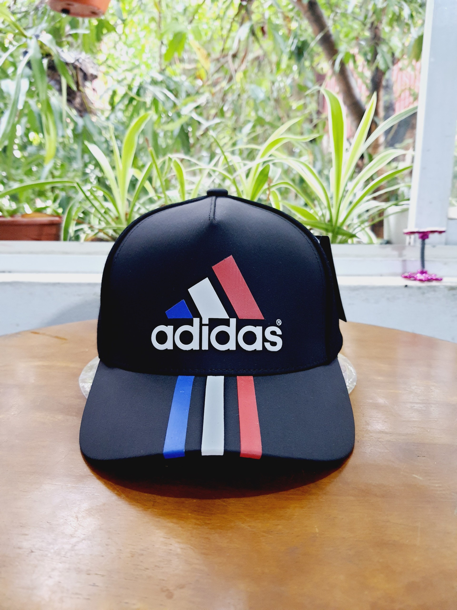 Mũ lưỡi trai đẹp Adidas bít đuôi đen form cao cấp cá tính