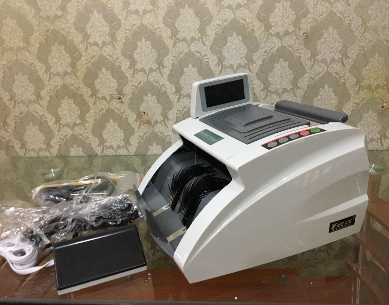 [HCM]Máy đếm tiền thông minh ZY 8600A