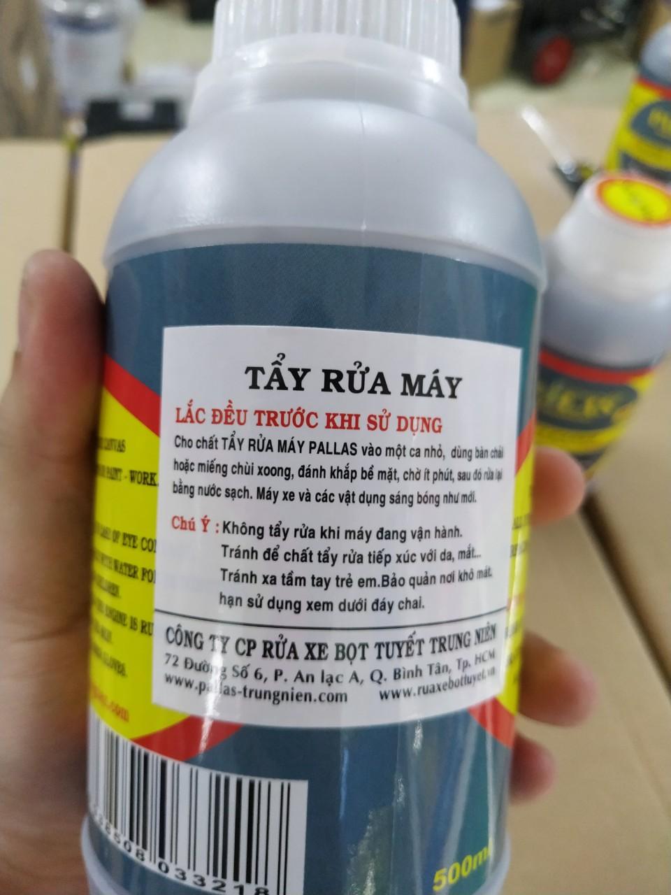 [HCM]Dung dịch tẩy rửa lốc máy Pallas 500ml