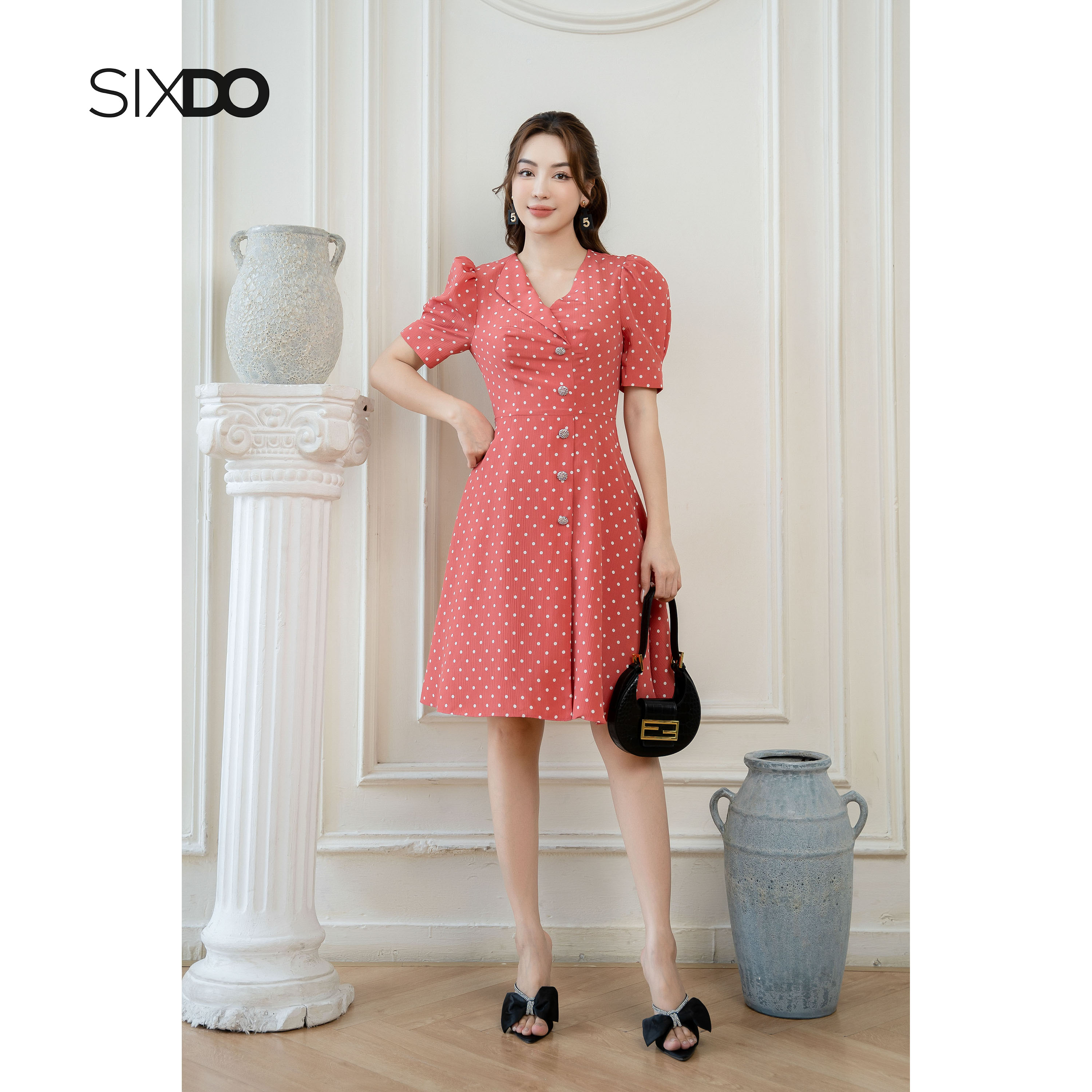 Đầm dệt thoi ngắn tay SIXDO (Mini Woven Dress)