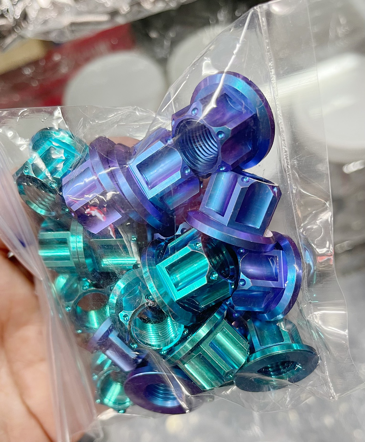 Tán Titan Gr5 - Tán 6, 8, 10, 12 Đầu Hở