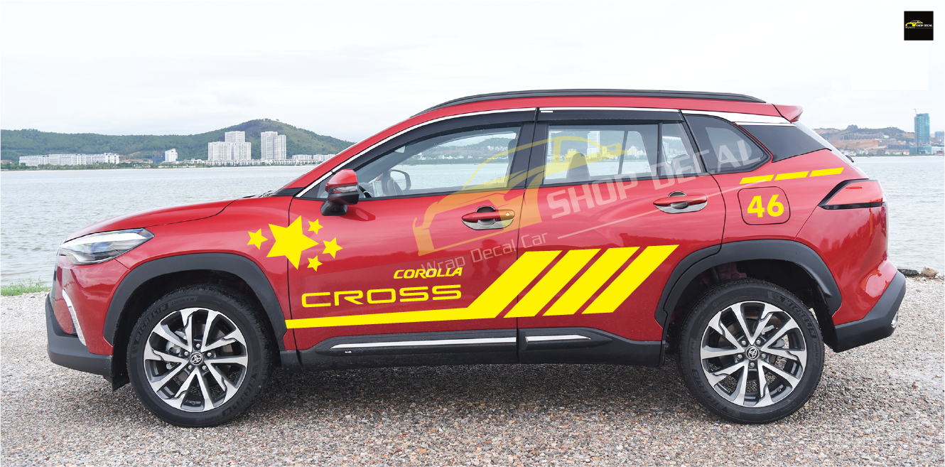 Tem xe Toyota Cross dán 2 bên sườn