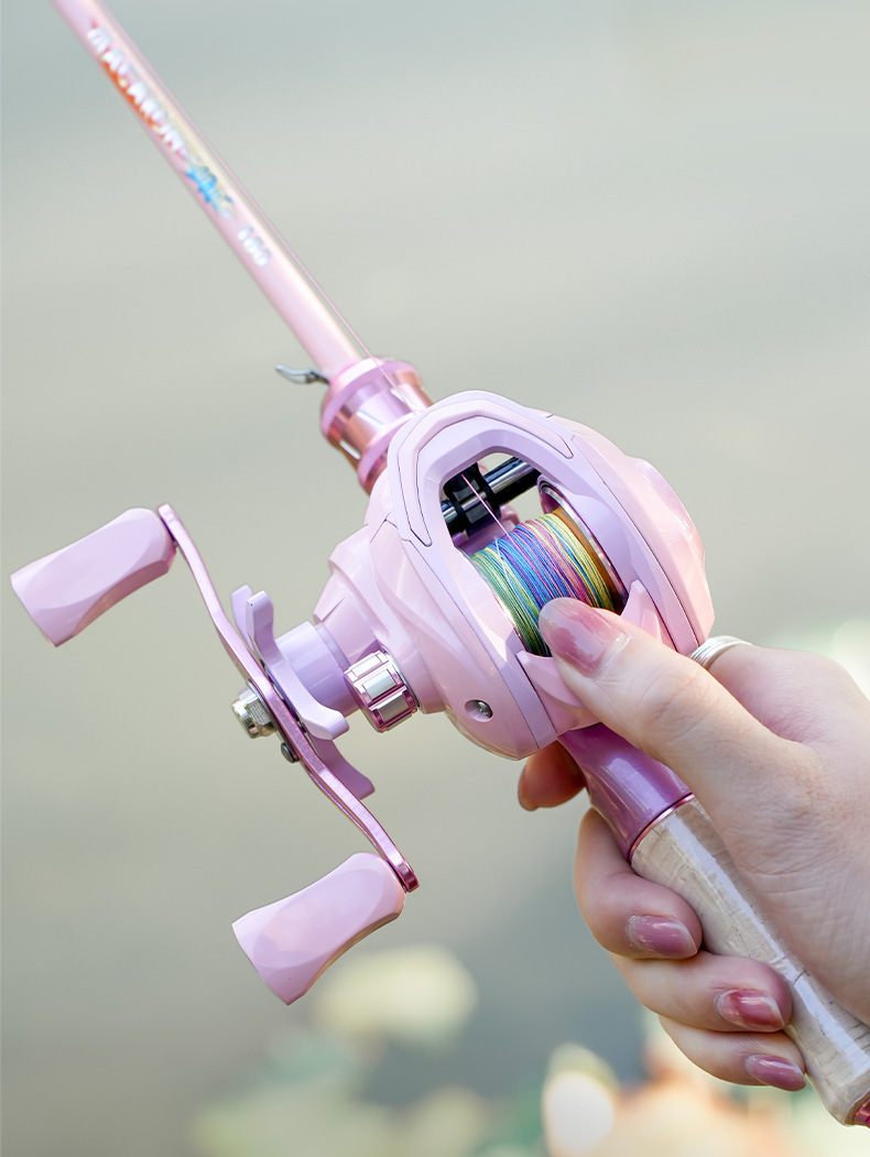 Combo câu Lure cần + máy màu hồng