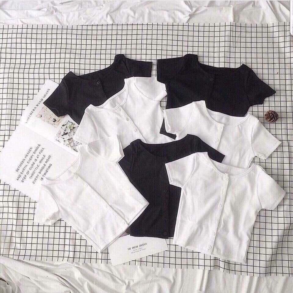 Áo Thun Gân Form Croptop Phối Cúc Cực Cá Tính TTS0382