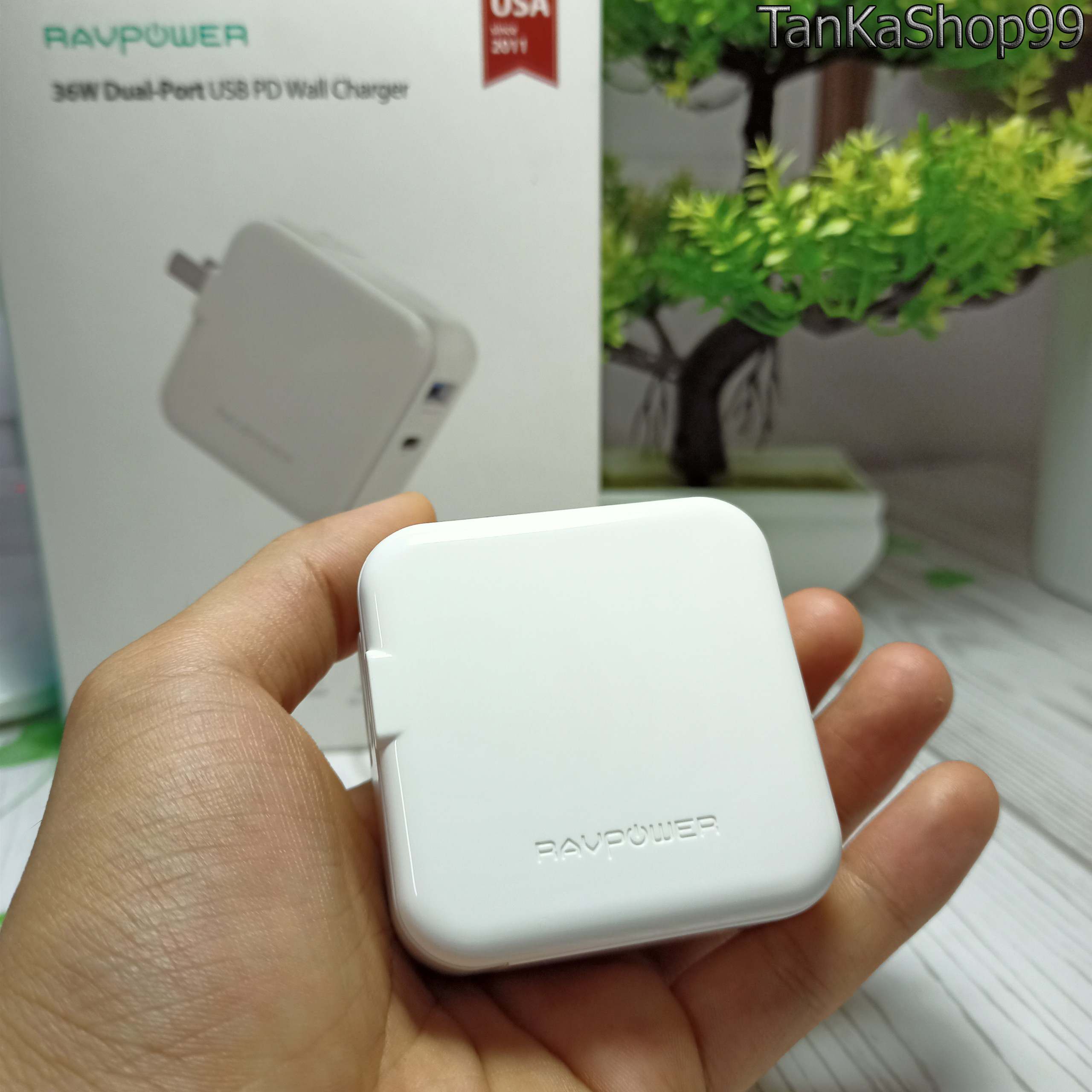 Củ Sạc RAVPower RP-PC080 36W iSmart, QC 3.0, USB Type C PD 36W