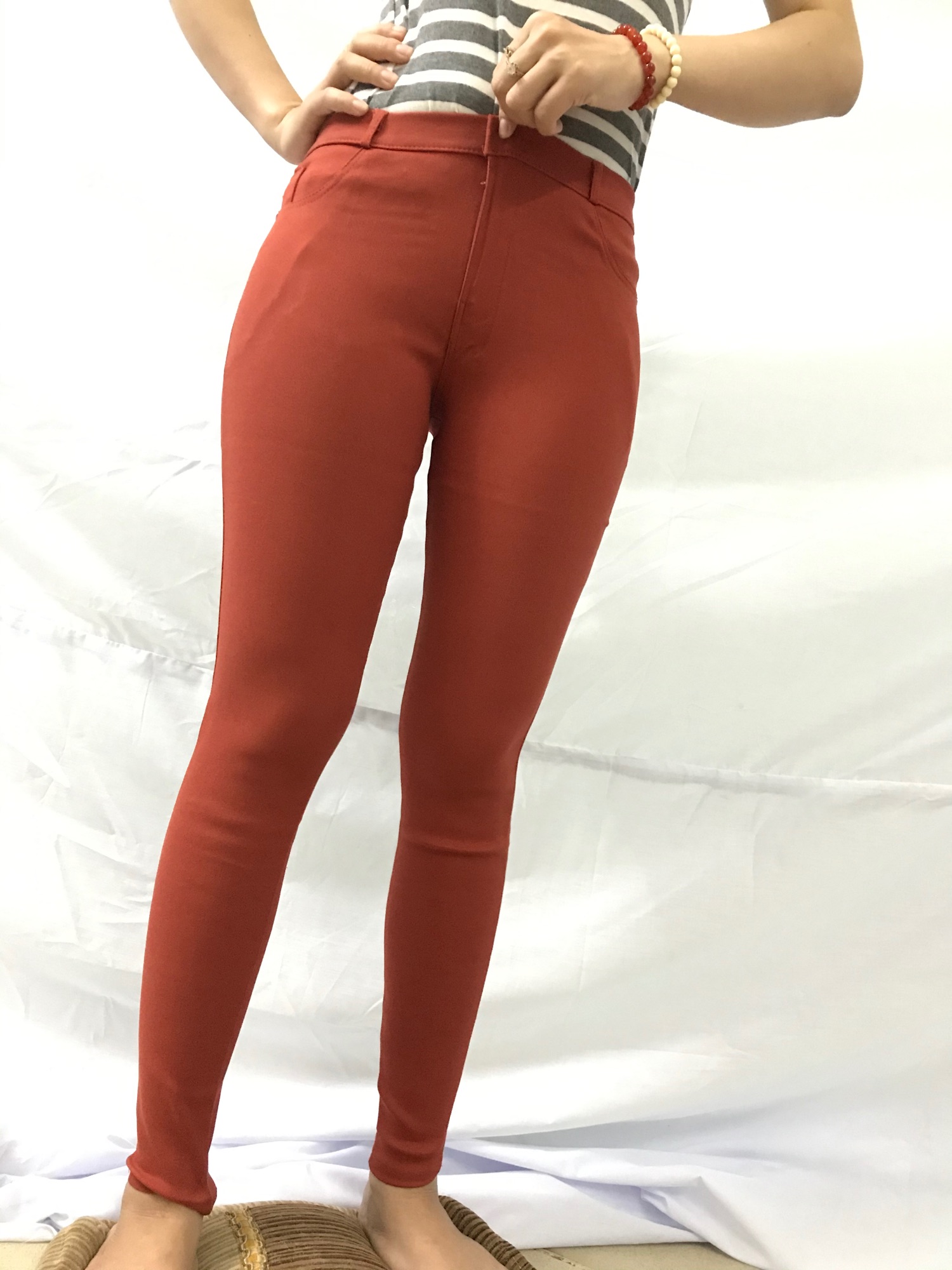 [HCM]Quần kaki ôm thời trang (size 40-60kg)