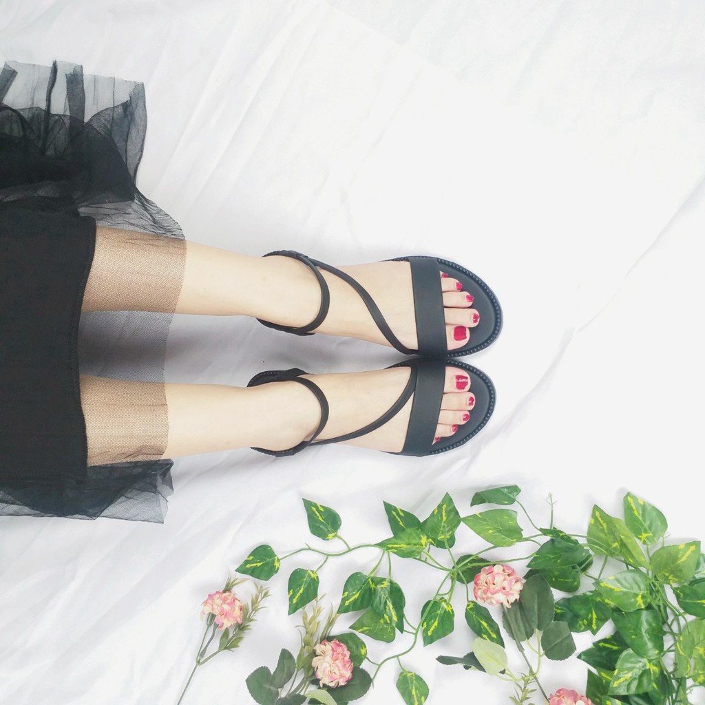 Giày sandal nữ đi học - - Giày sandal nữ đi học quai hậu, đế nhựa PU cao 2p mang đi làm đi học đi chơi - TB06