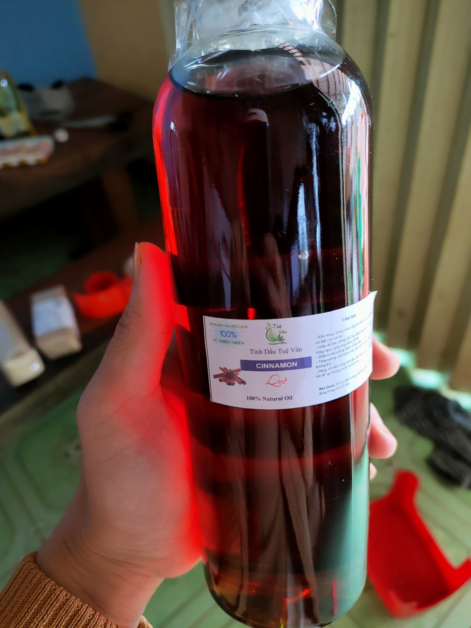 Tinh dầu Quế nguyên chất đậm đặc Tuệ Vân