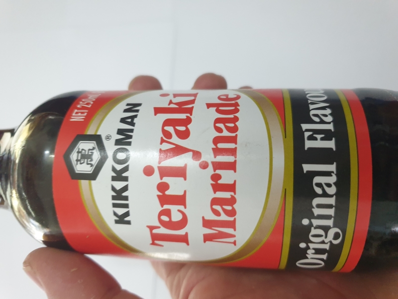 Sốt tẩm ướp truyền thống Teriyaki hiệu Kikkoman (chai thủy tinh) 250ml nhập khẩu Nhật bản