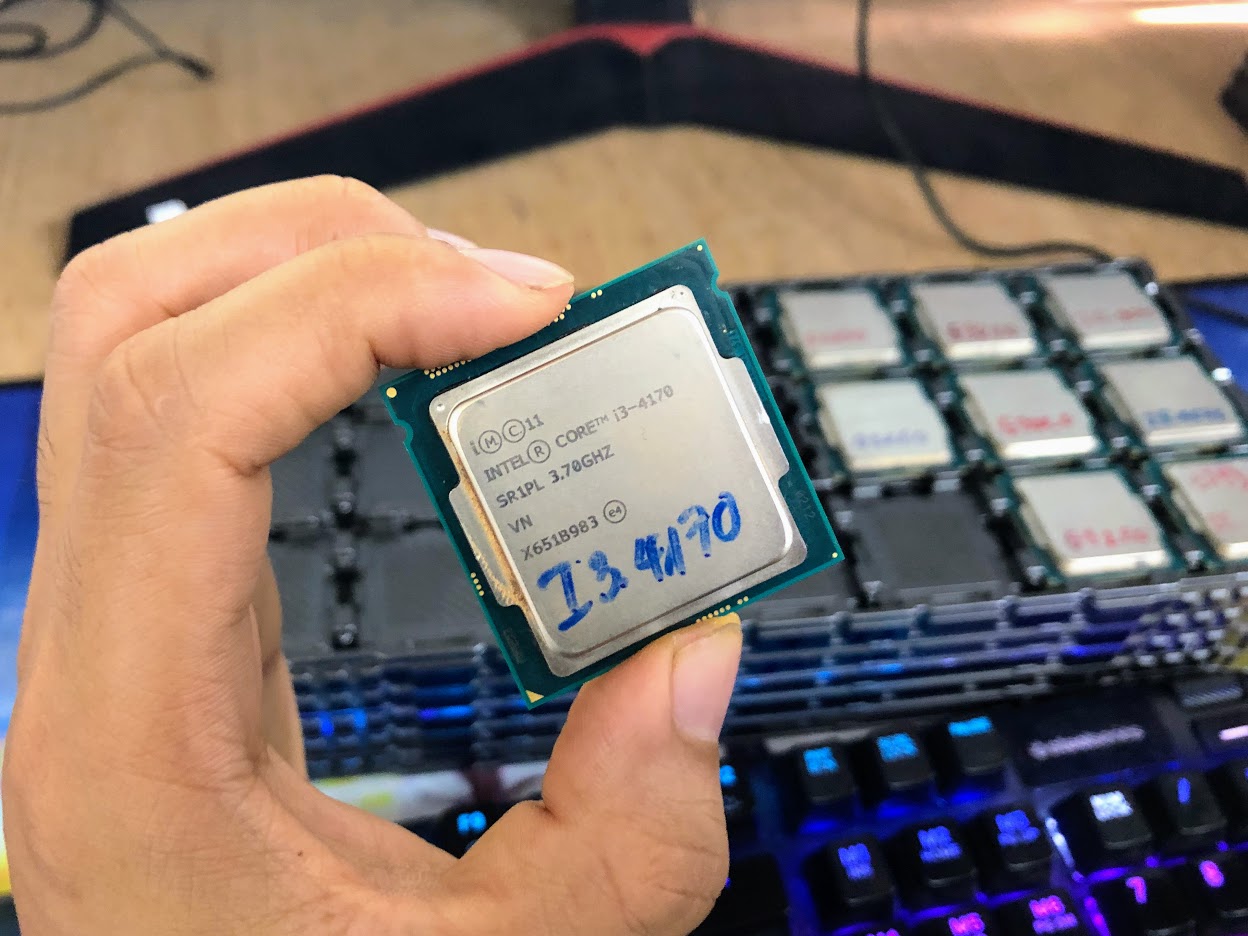 CPU core i3 4170, i3 4160, i3 4150 socket 1150 bóc máy