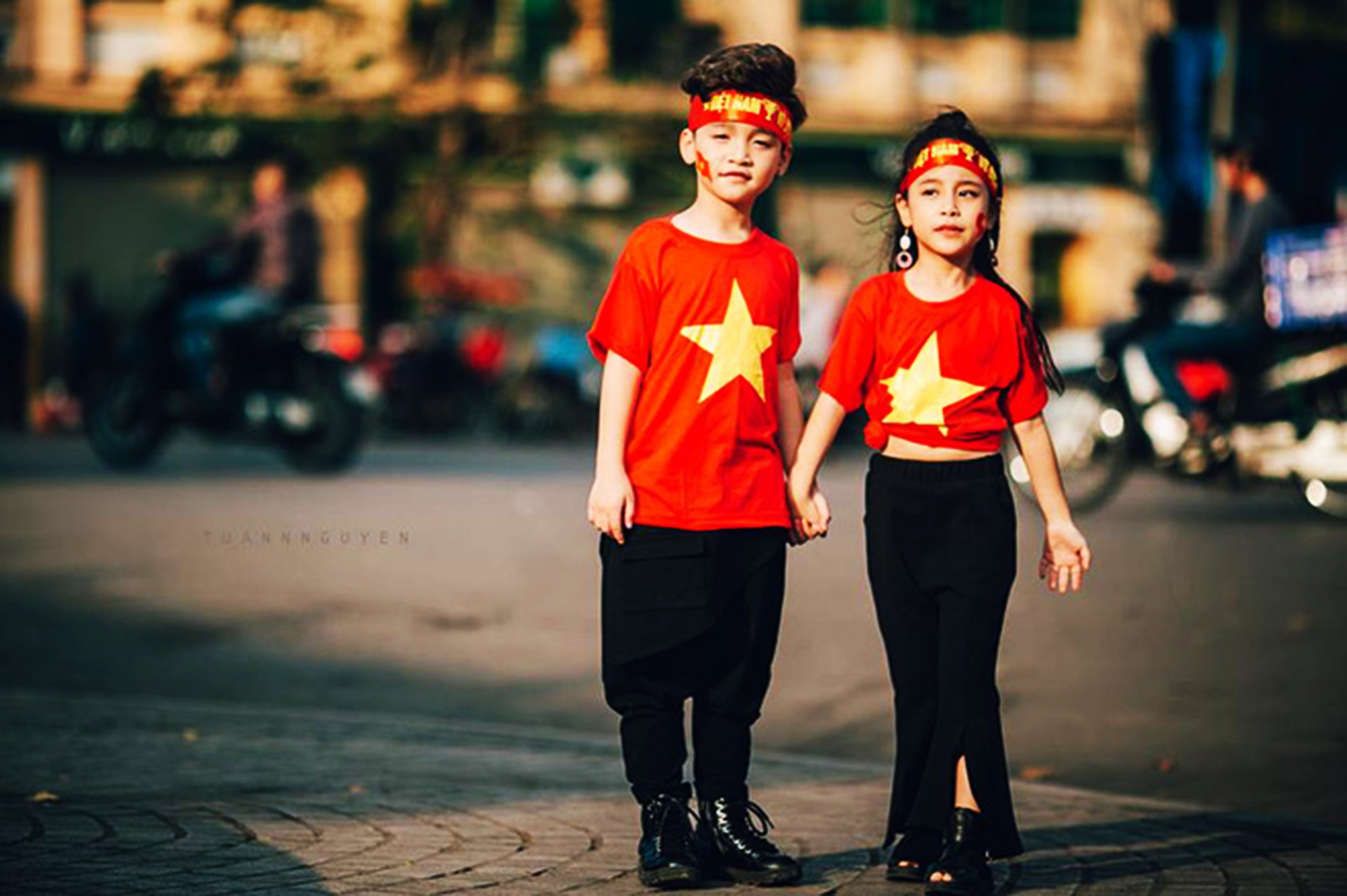 [HCM]áo cờ đỏ sao vàng Việt Nam cực đẹp