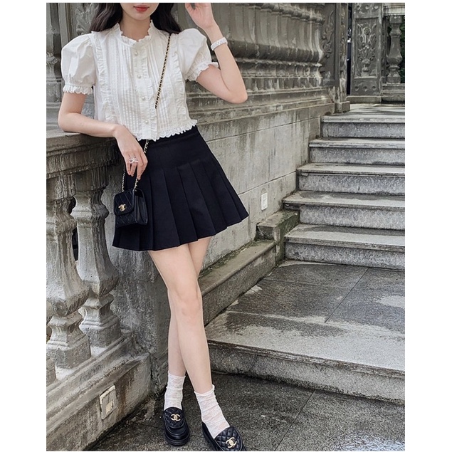 Áo thô trắng phối ren tiểu thư